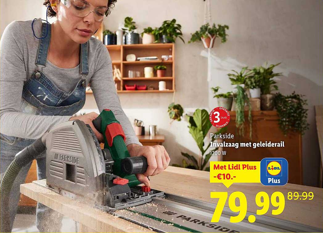 Parkside Invalzaag met geleiderail 1200 W