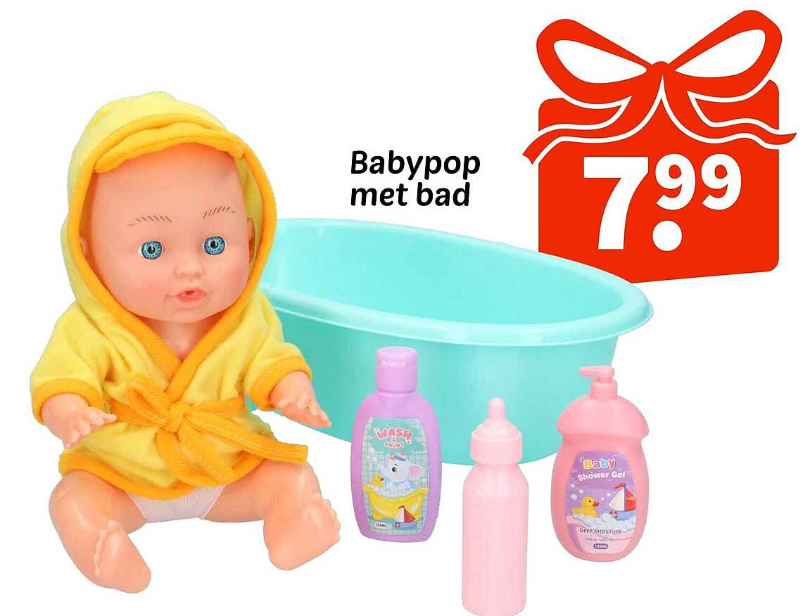 Babypop met bad