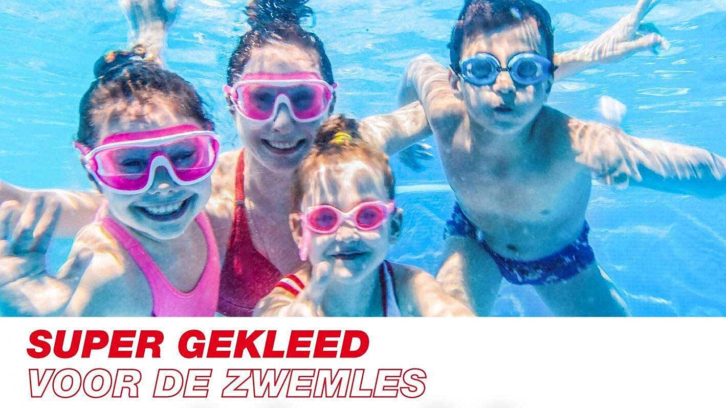 SUPER GEKLEED VOOR DE ZWEMLES