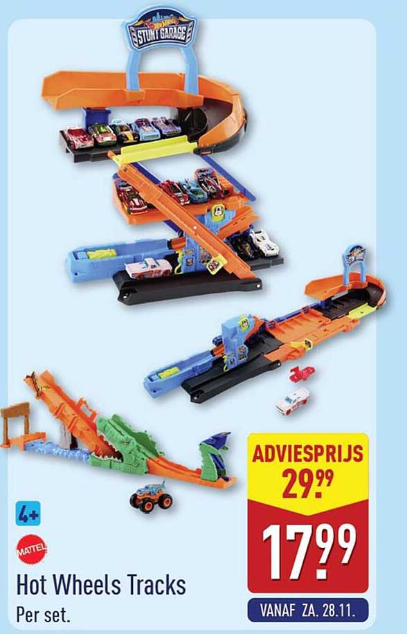 Hot Wheels Tracks Per set.