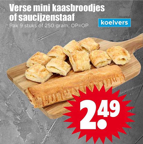Verse mini kaasbroodjes of saucijzenstaaf