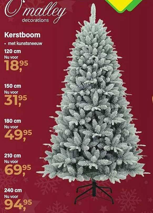 Kerstboom met kunstsneeuw