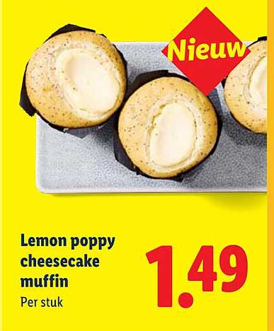 Lemon poppy cheesecake muffin