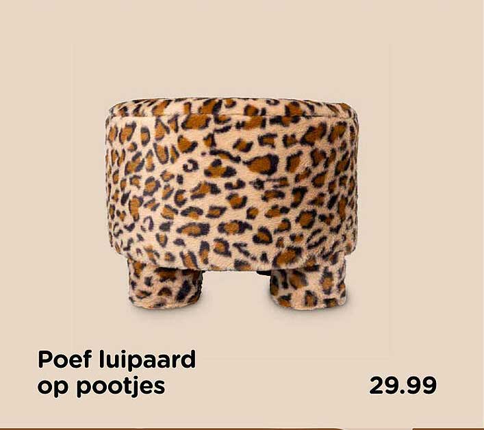 Poef luipaard op pootjes
