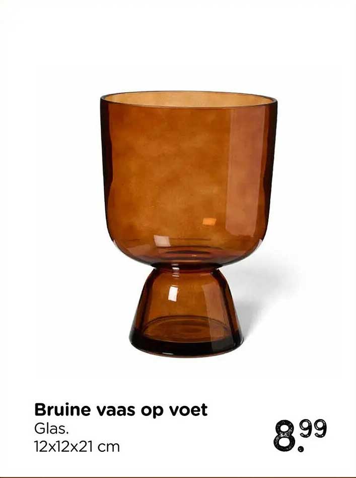 Bruine vaas op voet