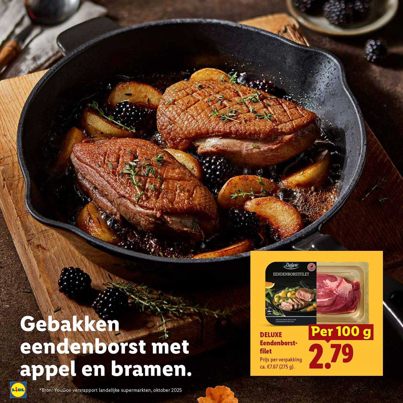Gebakken eendenborst met appel en bramen.