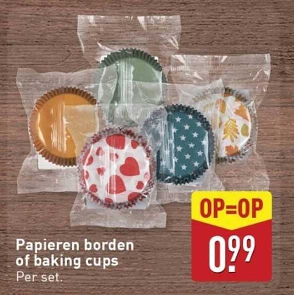 Papieren borden of baking cups