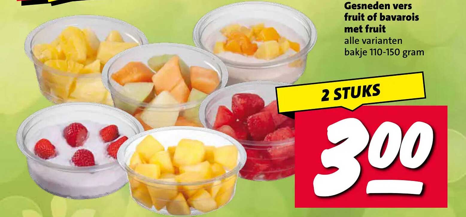 Gesneden vers fruit of bavarois met fruit