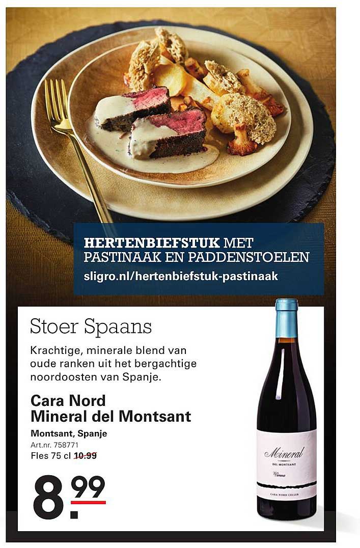 HERTENBIJSTUK MET PASTINAAK EN PADDENSTOELEN