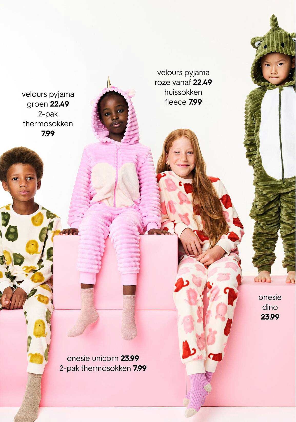velours pyjama groen
