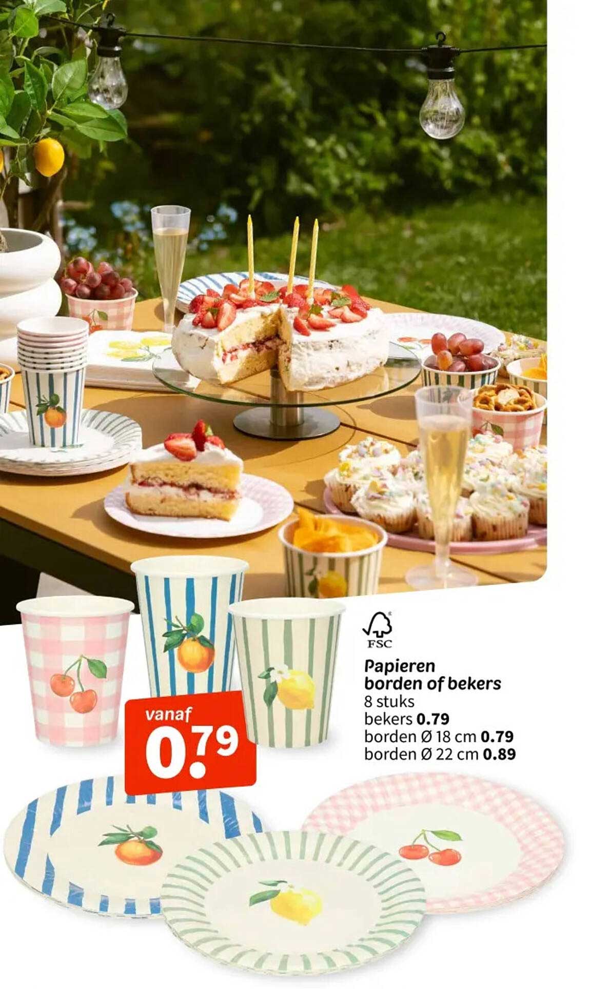 Papieren borden of bekers