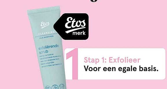 Stap 1: Exfolieer Voor een egale basis.