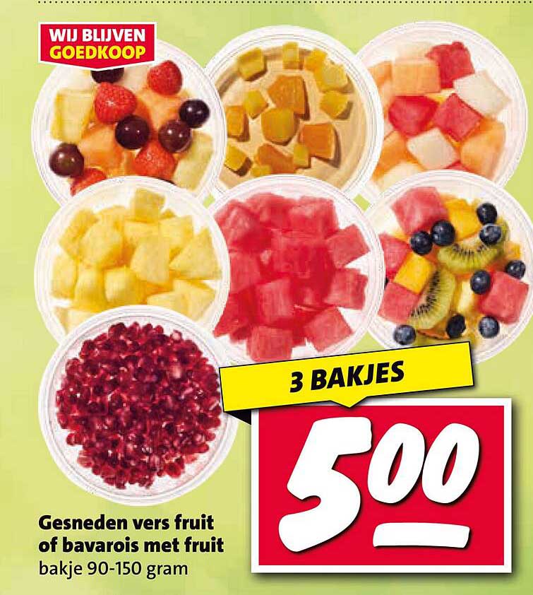 Gesneden vers fruit of bavarois met fruit