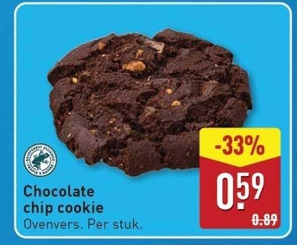 Chocolate chip cookie