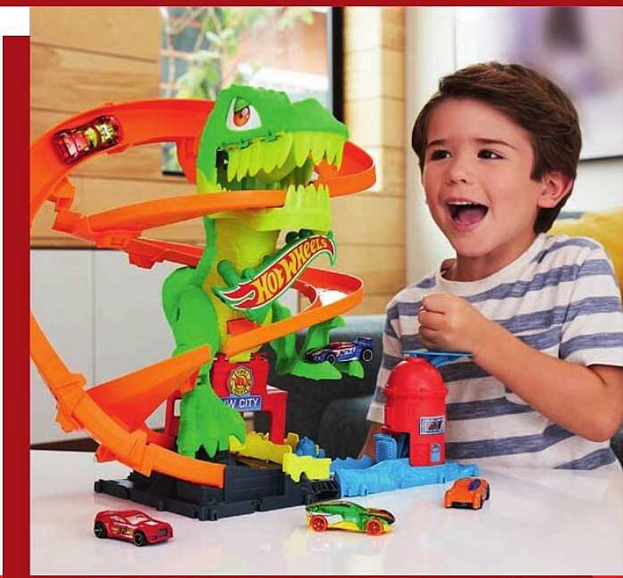 Hot Wheels Dinosaur Race Track