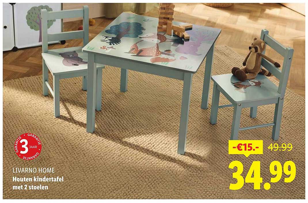 Houten kindertafel met 2 stoelen