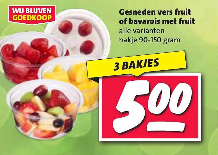 Gesneden vers fruit of bavarois met fruit