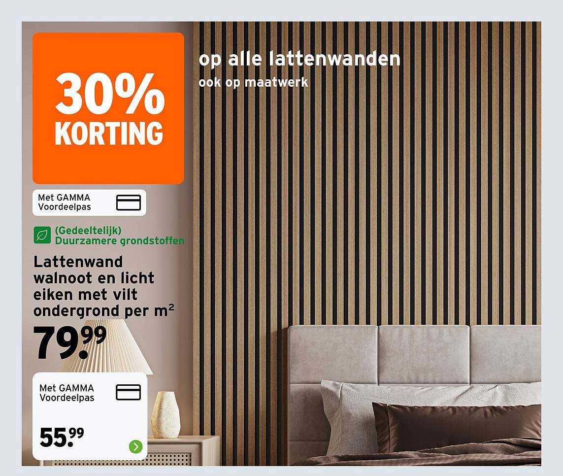 Lattenwand walnoot en licht eiken met vilt ondergrond per m² 30% korting